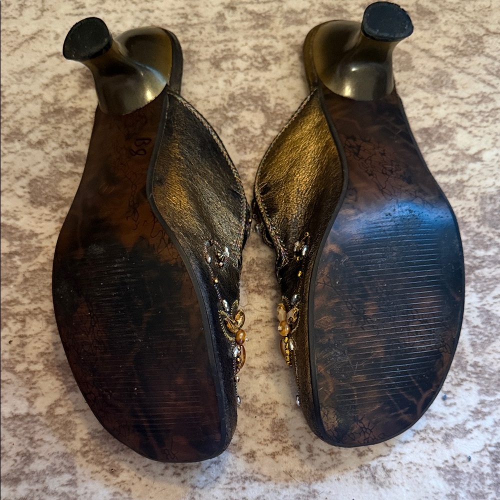 John Fashion Women's Black and Gold Embellished Mules - Picture 7 of 9